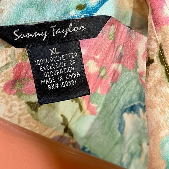 VINTAGE‎ Ladies XL Cottage BOHO Bell Sleeve Watercolor Floral Blouse w/ M Skirt - Picture 9 of 16